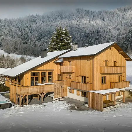 La Parenthese - Ovo Network Chalet