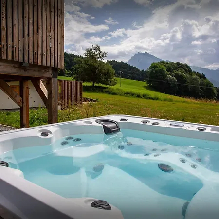 Chalet La Parenthese - Ovo Network